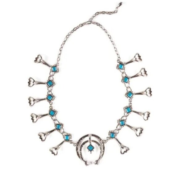 Vintage Faux Turquoise Squash Blossom Necklace Boho Chic 20" Long Silver Chain - Picture 4 of 6